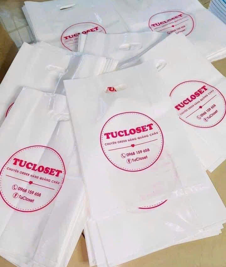 Mẫu túi ni lông cho cửa hàng thời trang